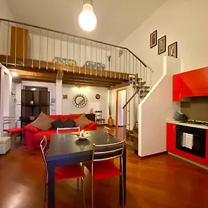  Appartamento Elegante In Centro Italia