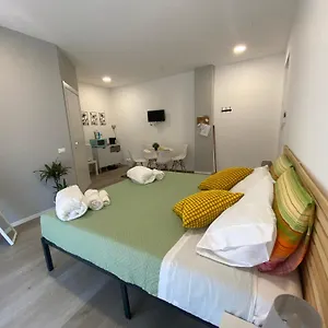  Appartamento Onlyroomsrho Italia